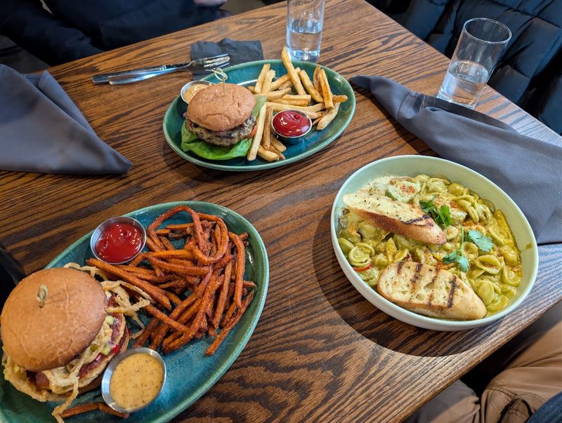 A Menu That Balances Comfort Food and Creative Cooking A Menu That Balances Comfort Food and Creative Cooking