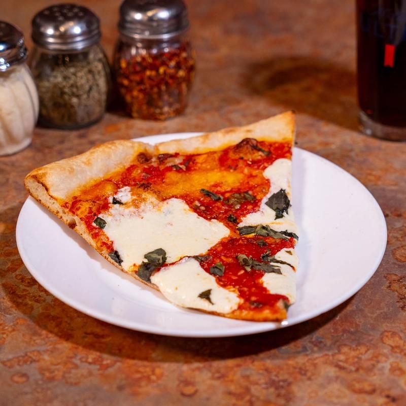 A Pizza Recipe That Refused to Change With the Times A Pizza Recipe That Refused to Change With the Times