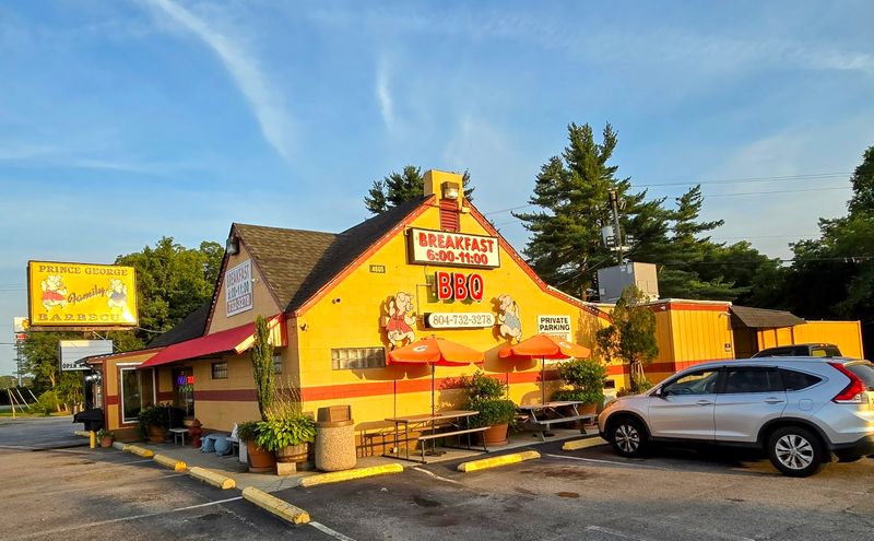 A Roadside Oasis for Weary Travelers A Roadside Oasis for Weary Travelers