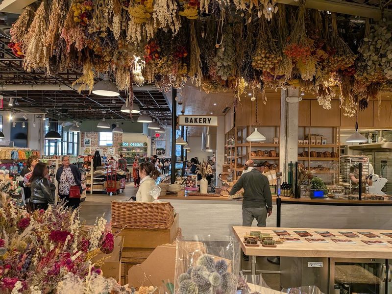 A Specialty Grocer That Actually Feels Like a Discovery A Specialty Grocer That Actually Feels Like a Discovery