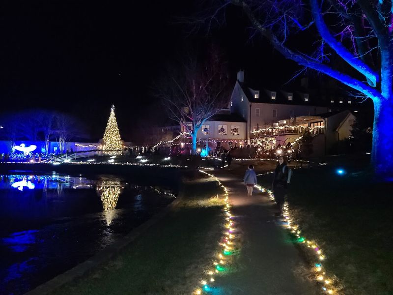 A Venue That Handles Special Events With Grace and Genuine Warmth A Venue That Handles Special Events With Grace and Genuine Warmth