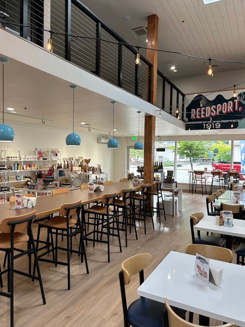 A Welcoming Spot for Remote Work and Quiet Visits