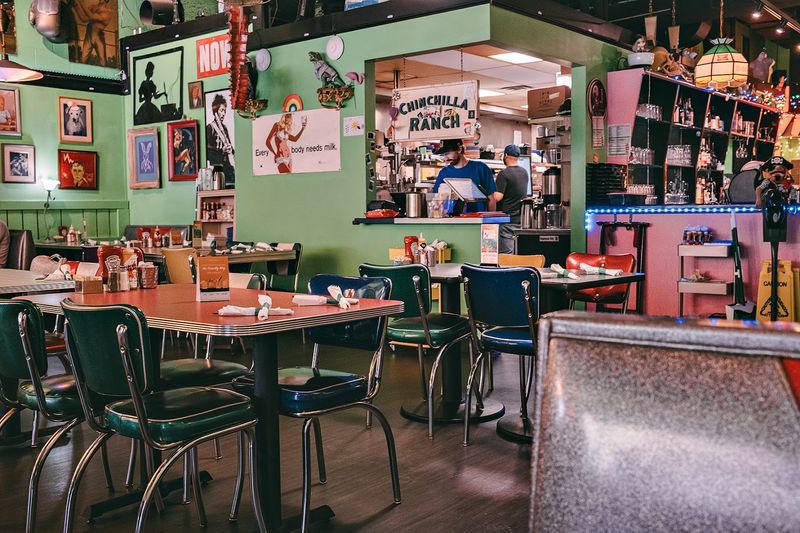 A Whimsical Step Back in Time: The Retro Atmosphere