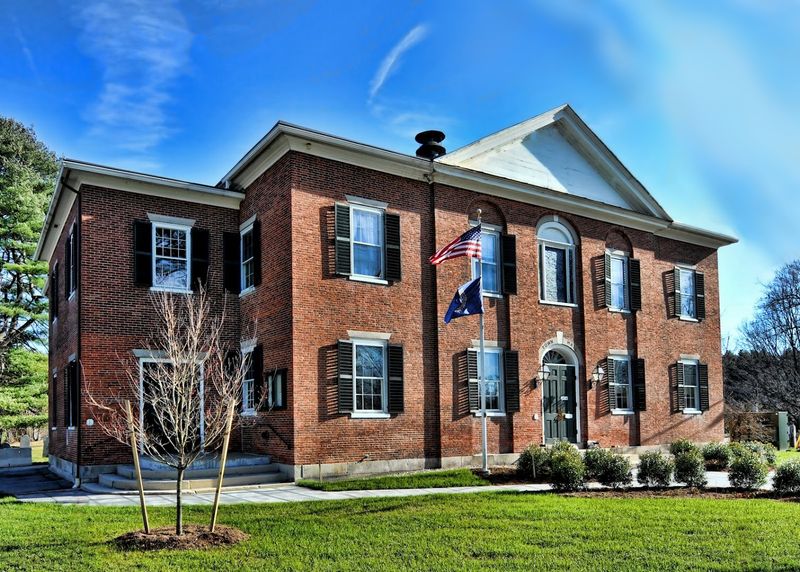 Amherst Village Courthouse, Amherst Amherst Village Courthouse, Amherst