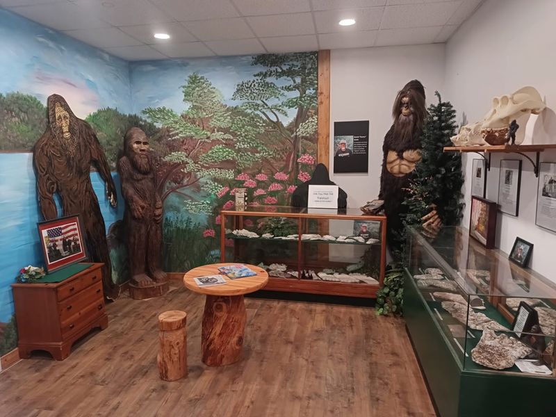 Artifacts And Photos Keep The Legend Alive In Sutton Artifacts And Photos Keep The Legend Alive In Sutton