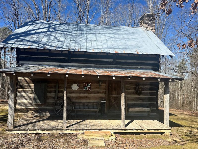 Authentic 1800s Log Cabins That Carry Real History