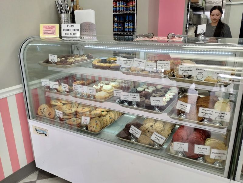 Award-Winning Peanut Butter Pie and Other Bakery Legends