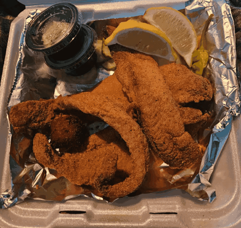 Billy Ray’s Catfish & BBQ Co.