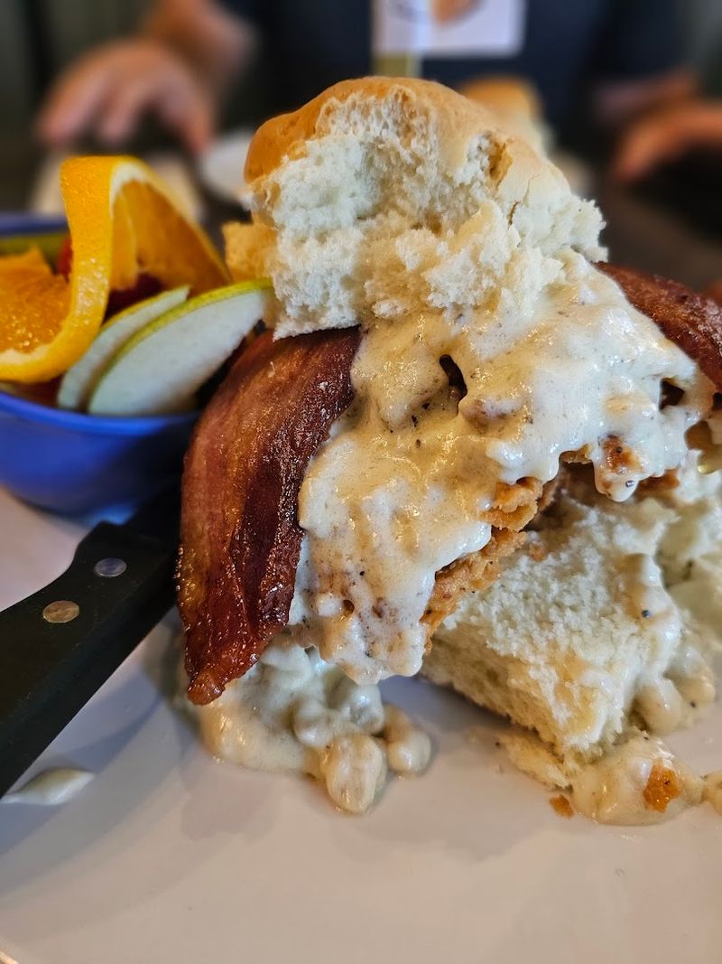 Biscuits, Gravy, and the Homemade Jam That Has Its Own Fan Club Biscuits, Gravy, and the Homemade Jam That Has Its Own Fan Club