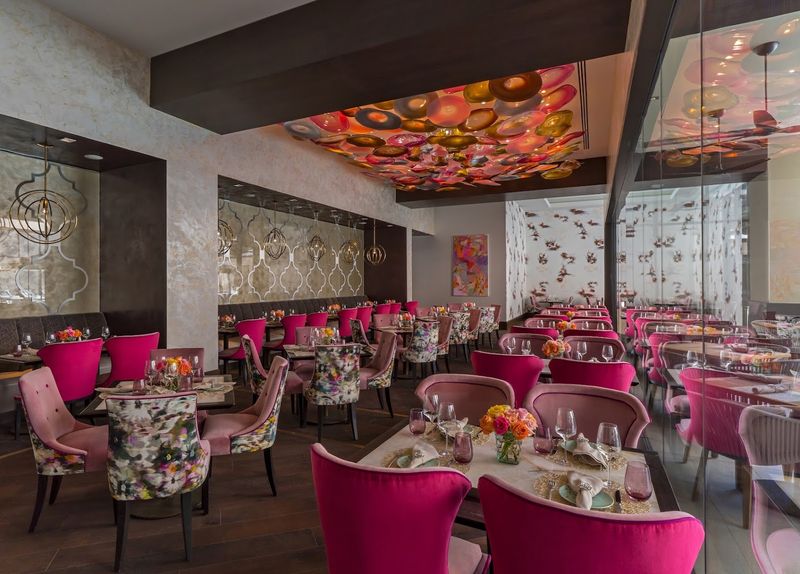 Bloom and Bee, The Post Oak Hotel, Houston Bloom and Bee, The Post Oak Hotel, Houston