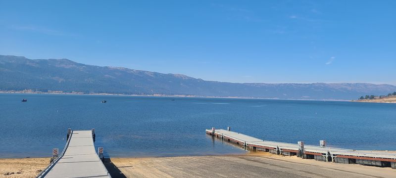 Boating and Watersports on 47 Square Miles of Open Water