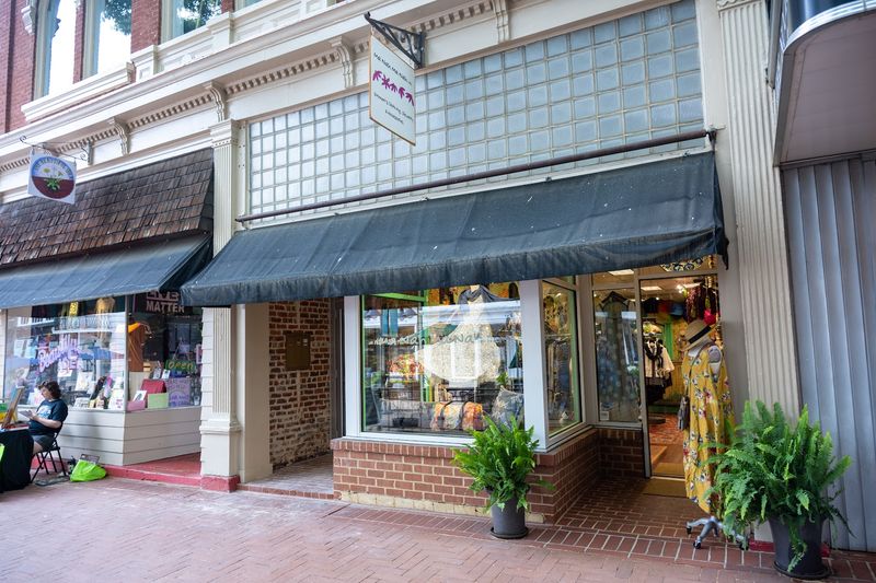 Charlottesville (Downtown Mall) Charlottesville (Downtown Mall)
