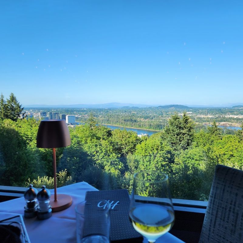 Chart House, Portland