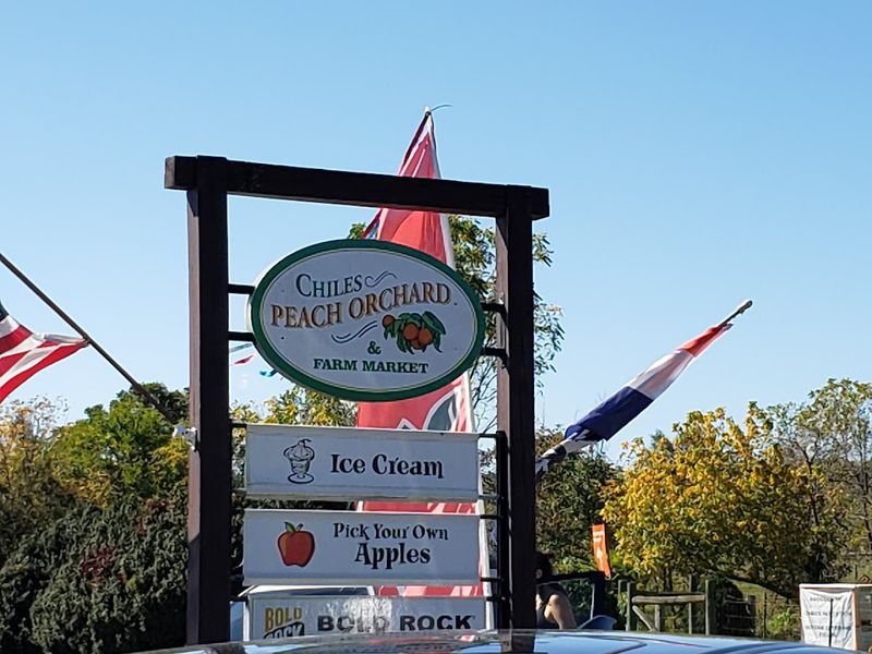 Chiles Peach Orchard (Crozet) Chiles Peach Orchard (Crozet)