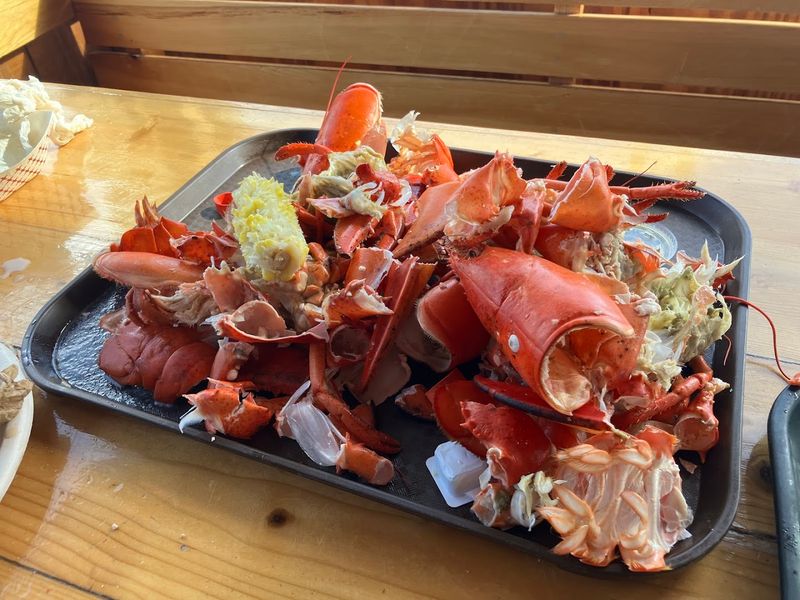 Classic New England Seafood Done With Real Confidence Classic New England Seafood Done With Real Confidence
