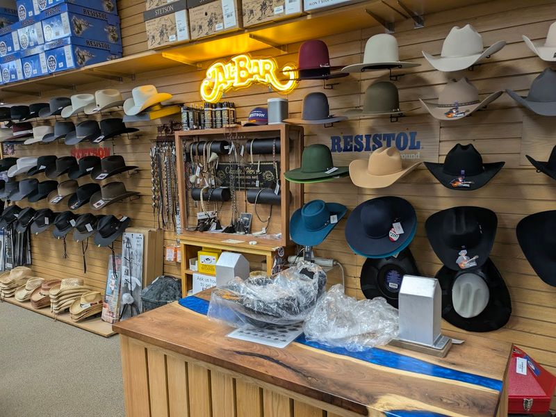 Come Get Your Hat Shaped by Real Experts