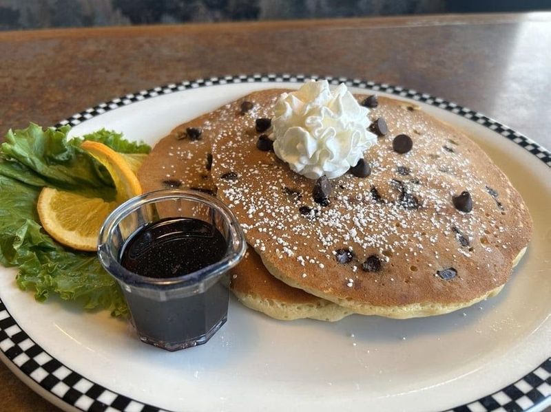Comfort Food Done Right From Morning to Night