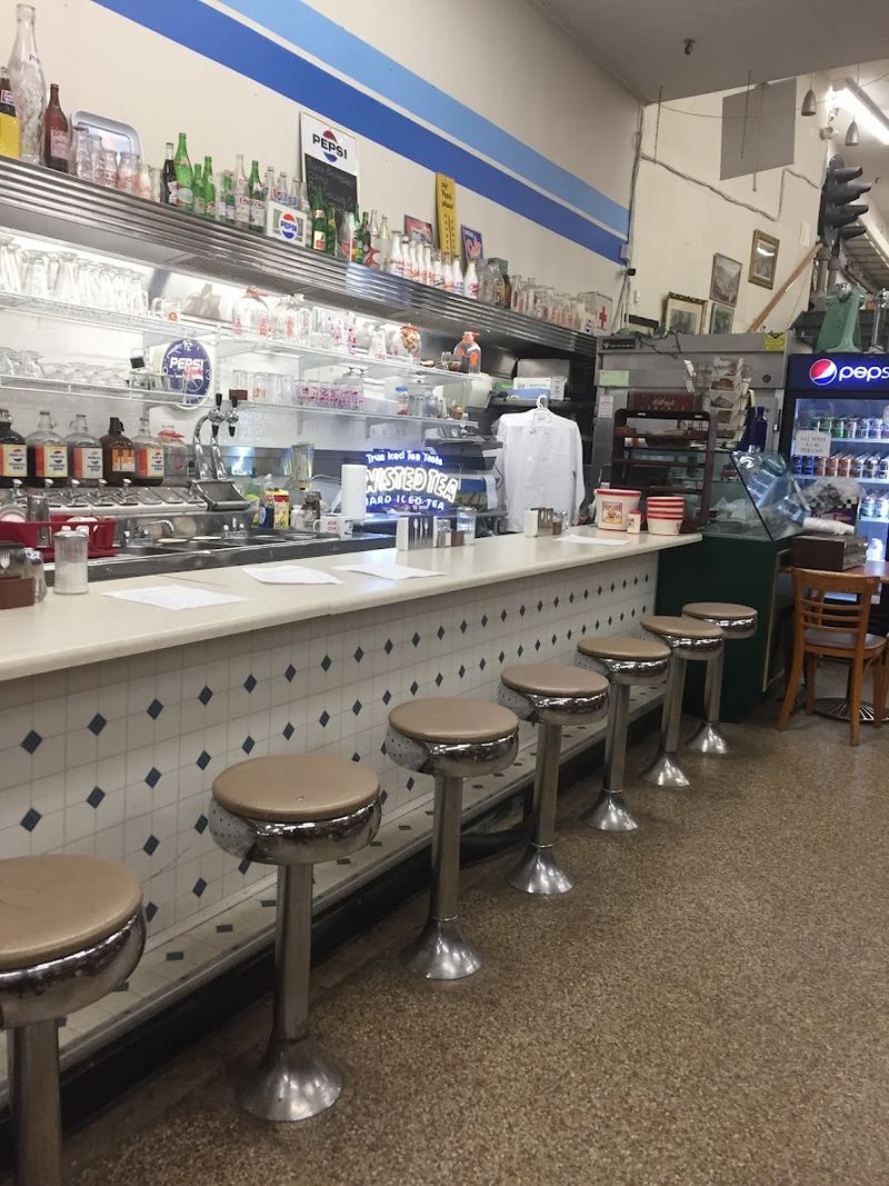 Connie's Counter, A Soda Fountain Straight Out of the 1950s Connie's Counter, A Soda Fountain Straight Out of the 1950s