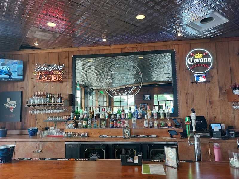 Daily Lunch Specials That Are Worth Planning Around Daily Lunch Specials That Are Worth Planning Around