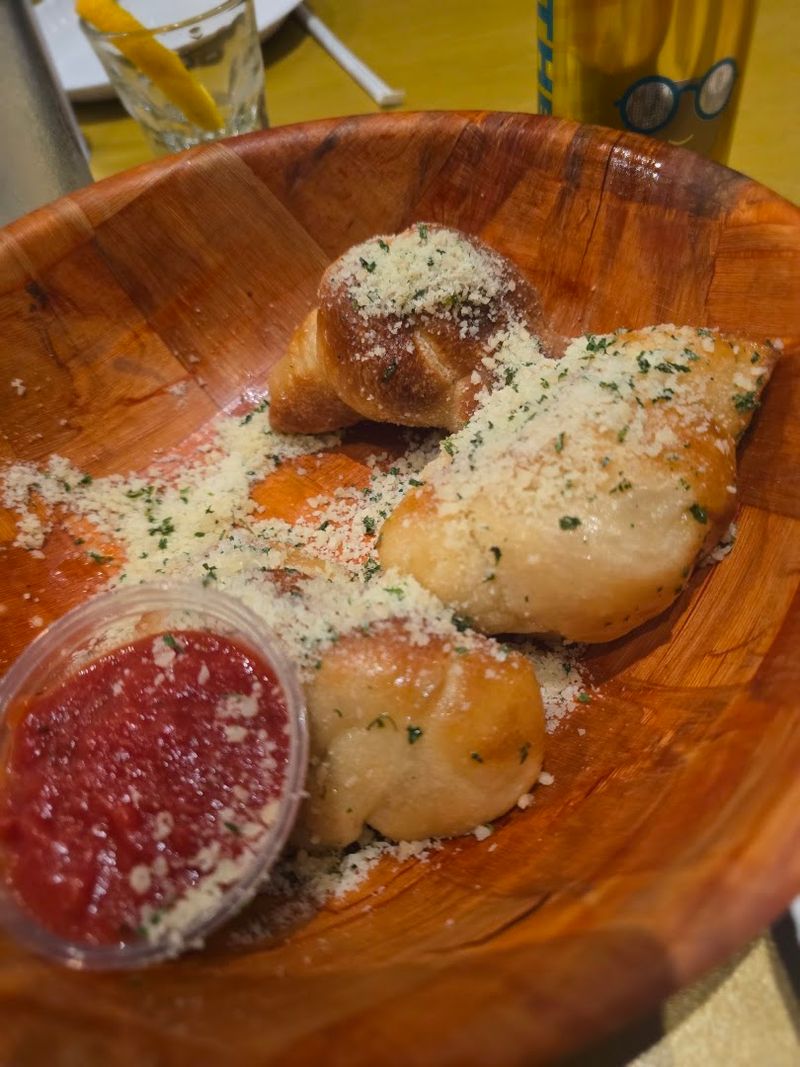 Do Not Skip The Garlic Knots Do Not Skip The Garlic Knots