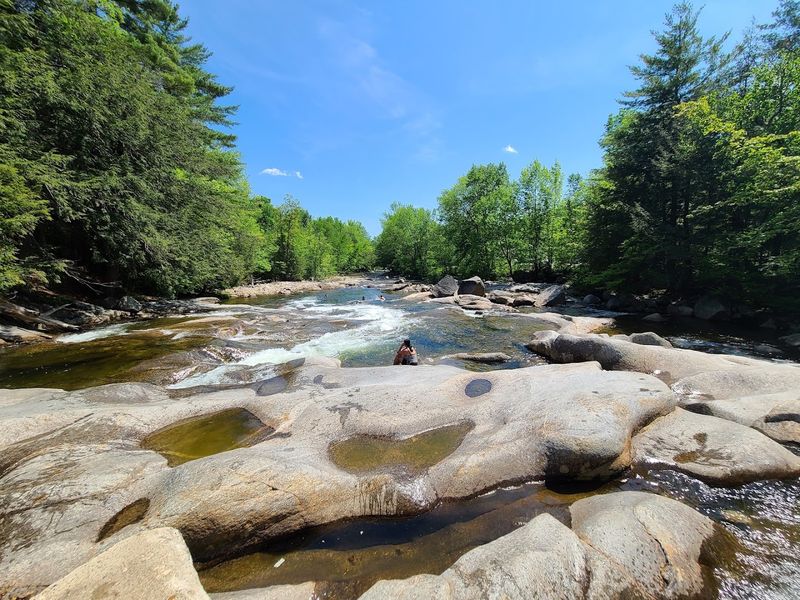 Driving the Kancamagus Scenic Byway Like You Own It Driving the Kancamagus Scenic Byway Like You Own It