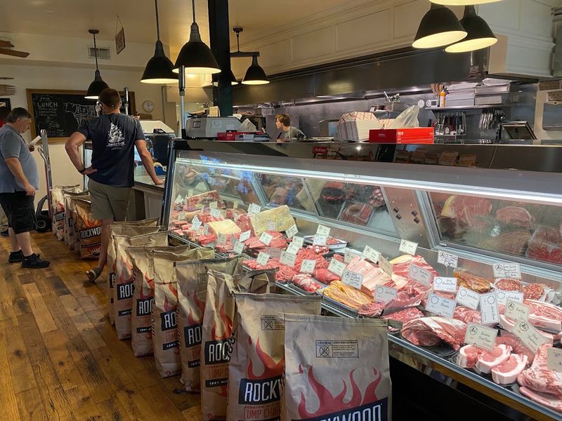 Dry Aging Beef, the Slow Art of Better Flavor Dry Aging Beef, the Slow Art of Better Flavor