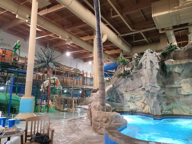 Edgewater Hotel and Waterpark, Duluth Edgewater Hotel and Waterpark, Duluth
