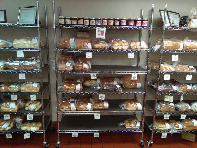 Fresh Breads That Fill the Room With Warmth Fresh Breads That Fill the Room With Warmth