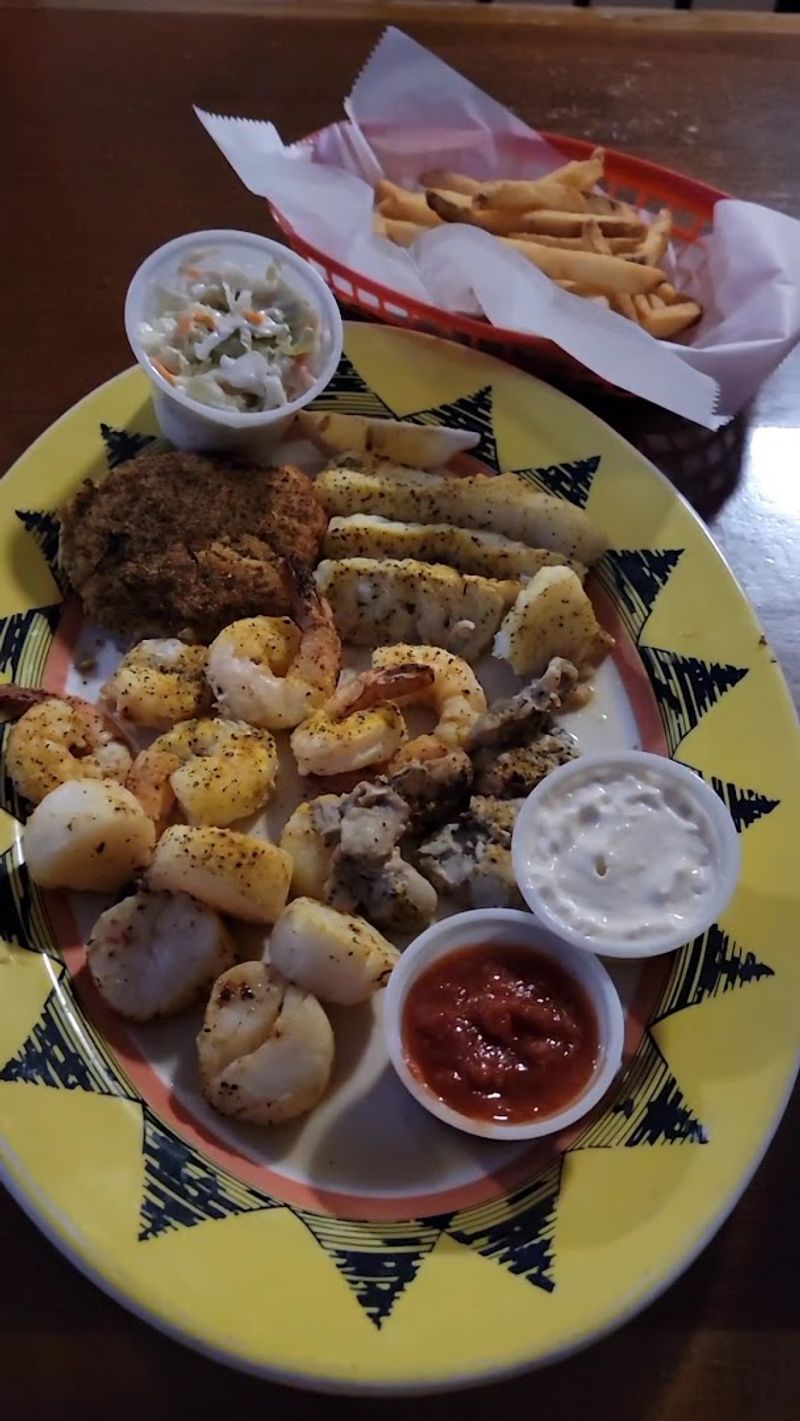 Fresh Seafood That Celebrates the Local Waters