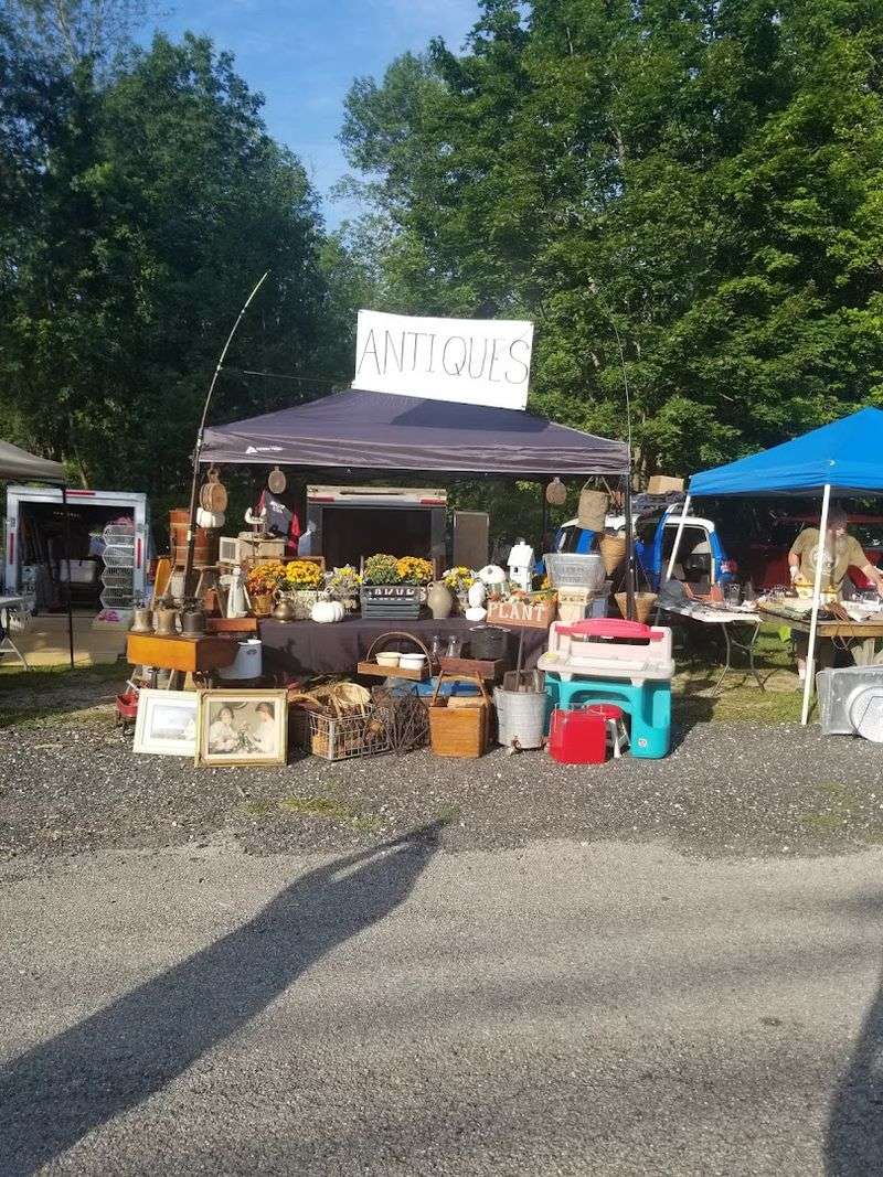 Friendly Faces and Fairly Priced Finds