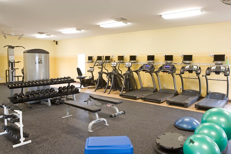 Full Distance Wellness Center and Staying Active in Style