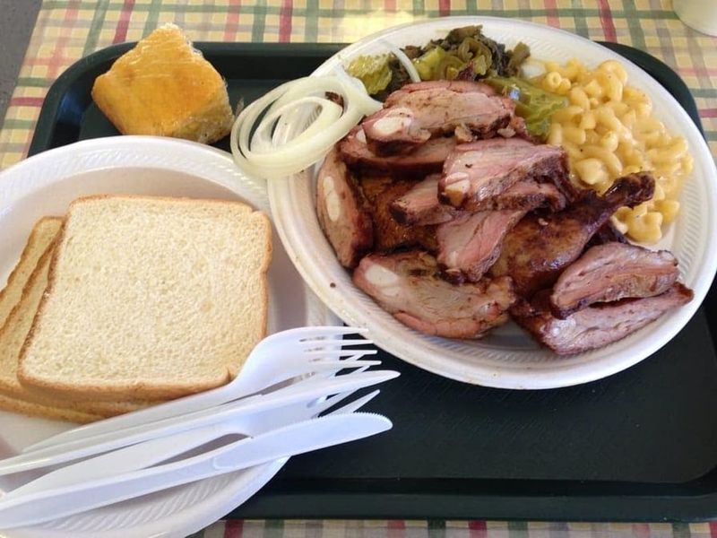 George's Happy Hog Bar-B-Q George's Happy Hog Bar-B-Q