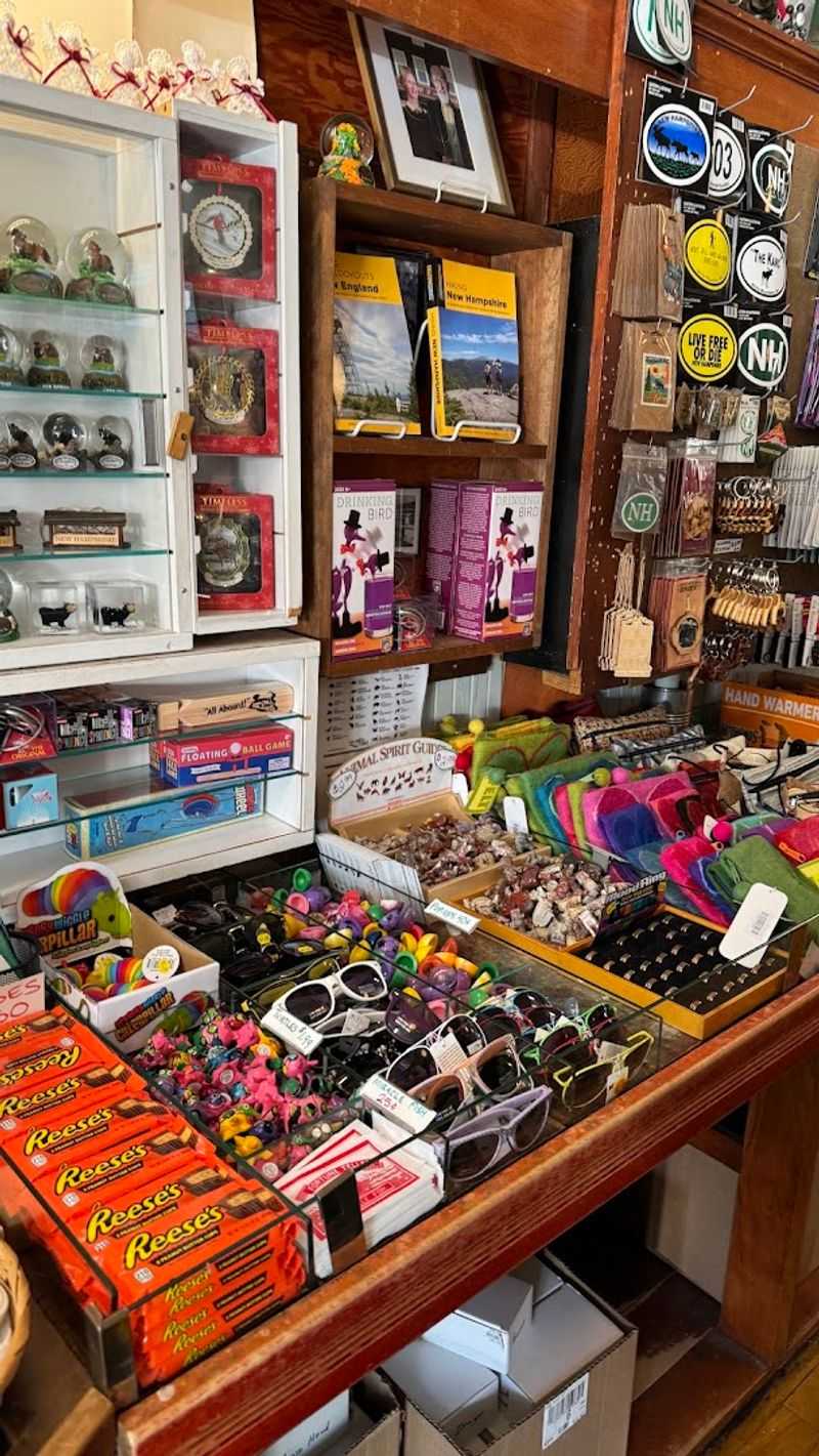 Gifts and Souvenirs That Actually Mean Something