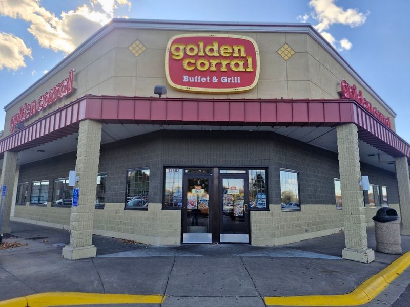 Golden Corral Buffet and Grill, Maple Grove