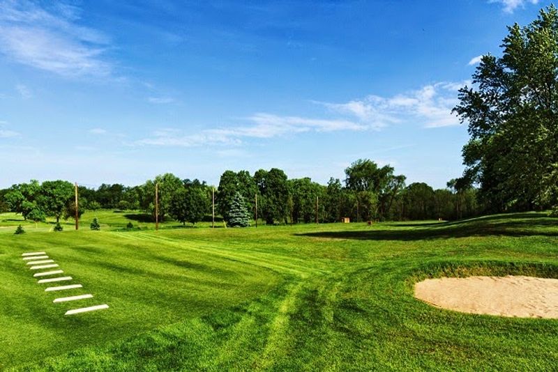 Golf on an 18-Hole Course With Lakeside Character