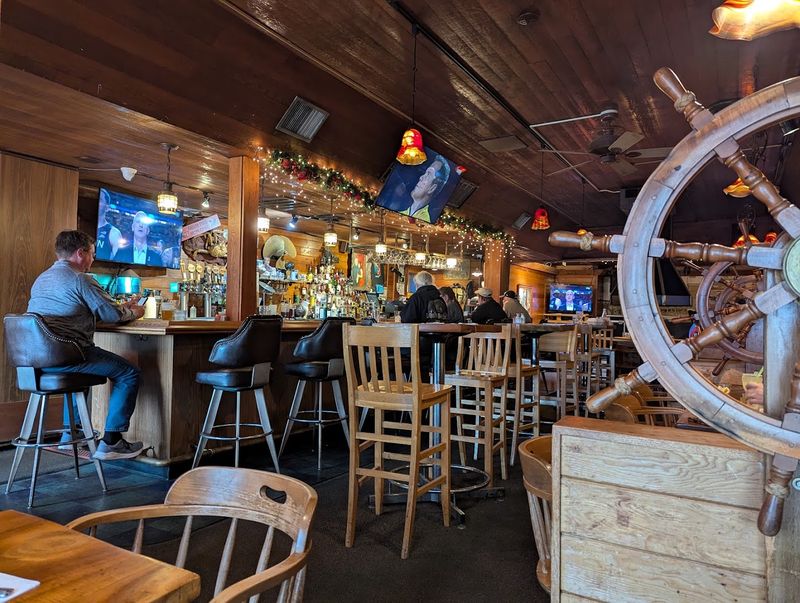 Gracie's Sea Hag, Depoe Bay Gracie's Sea Hag, Depoe Bay