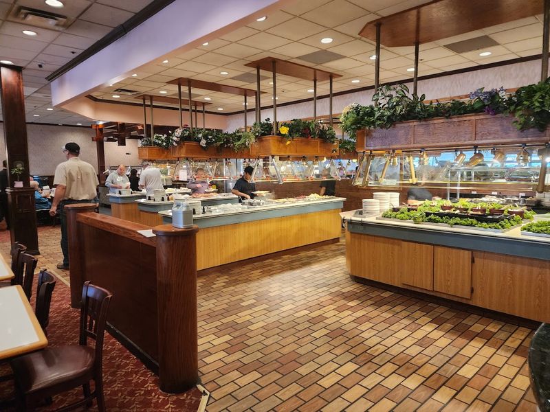 Great Moon Buffet, Maplewood