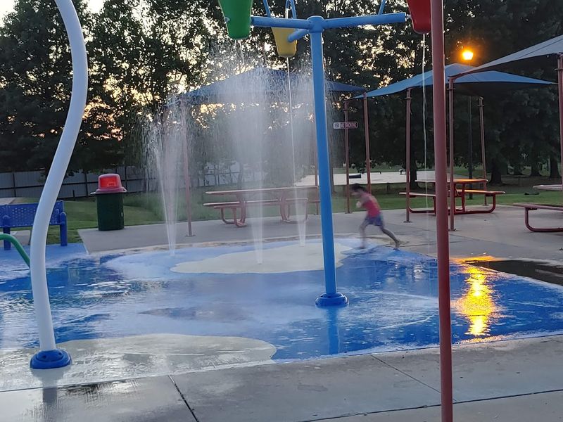 Grove Splash Pad, Grove