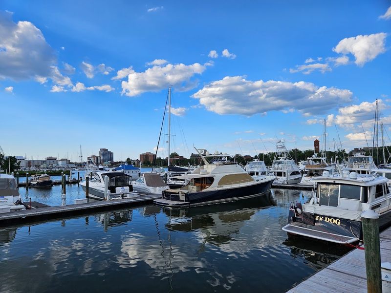Hampton's Waterside Charm on Full Display Hampton's Waterside Charm on Full Display