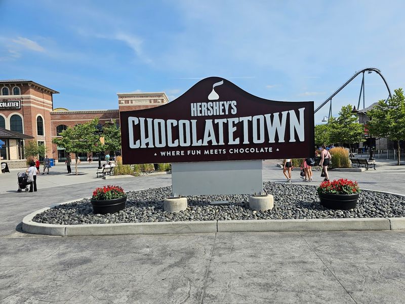 Hershey's Chocolatetown Arrival Hershey's Chocolatetown Arrival