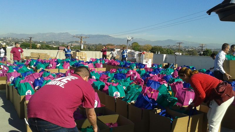How Donations Keep the Creative Community Flowing How Donations Keep the Creative Community Flowing