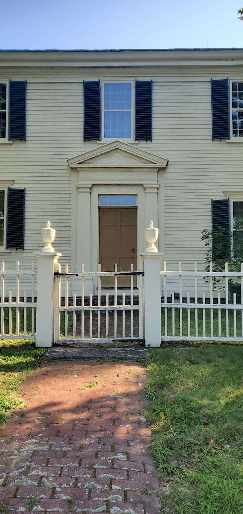 How to Plan Your Visit to This Hillsborough Treasure