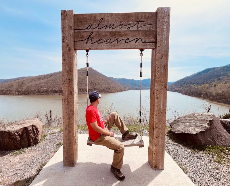 Iconic Seat, Unforgettable Panorama