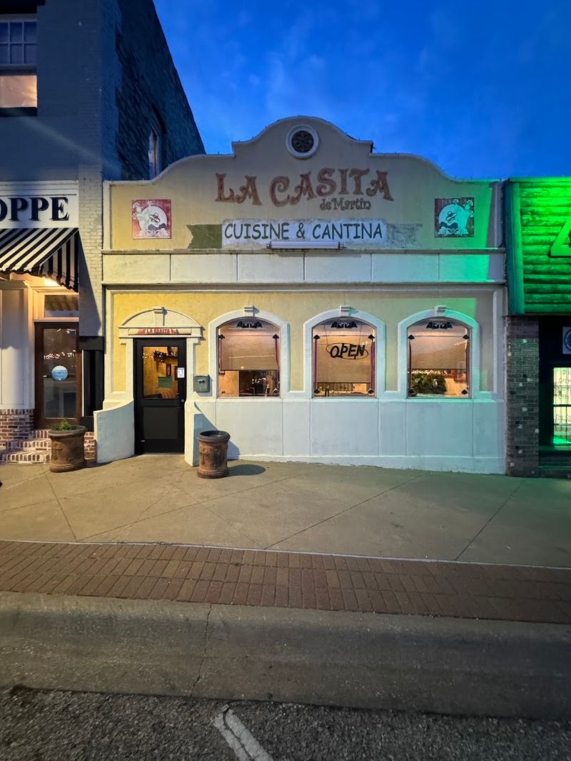 La Casita De Martin And Local Tables