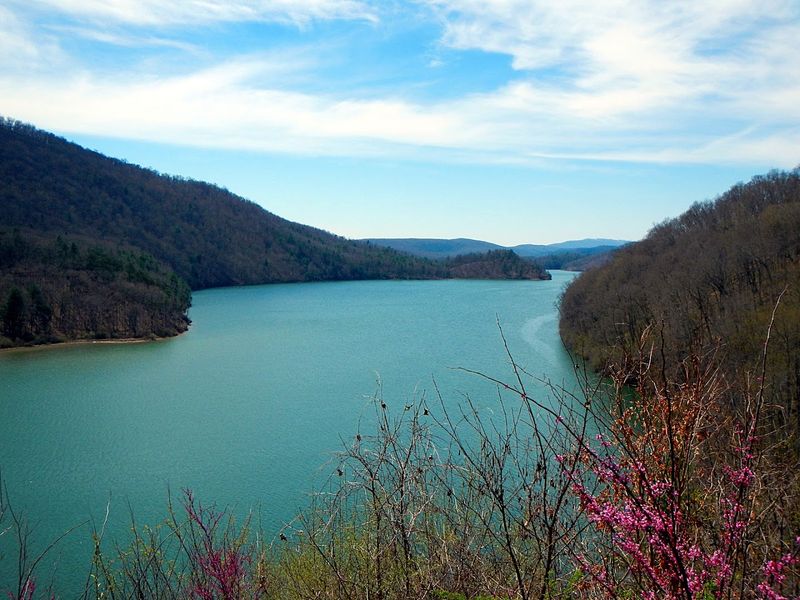 Lake Moomaw