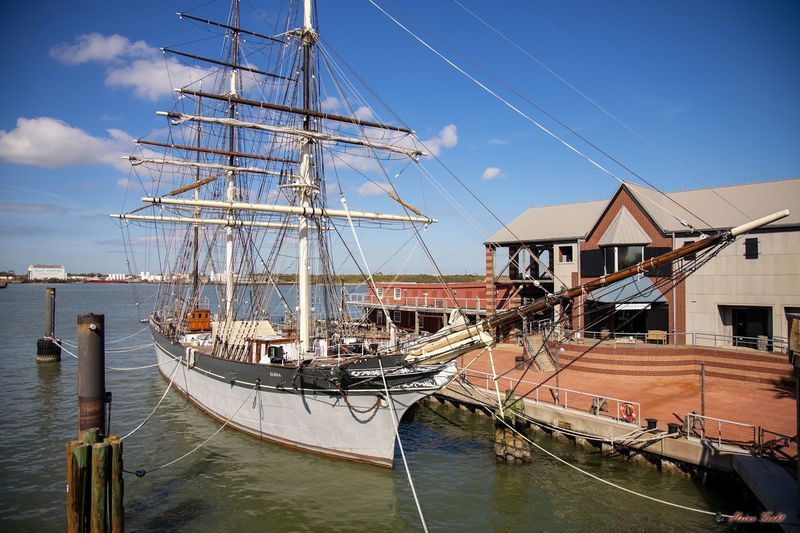 Life on a Square-Rigger, A Sailor's Hardscrabble World Life on a Square-Rigger, A Sailor's Hardscrabble World
