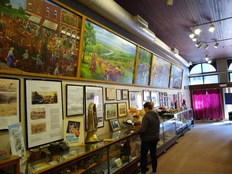 Lincoln County Museum of Pioneer History, Chandler, OK