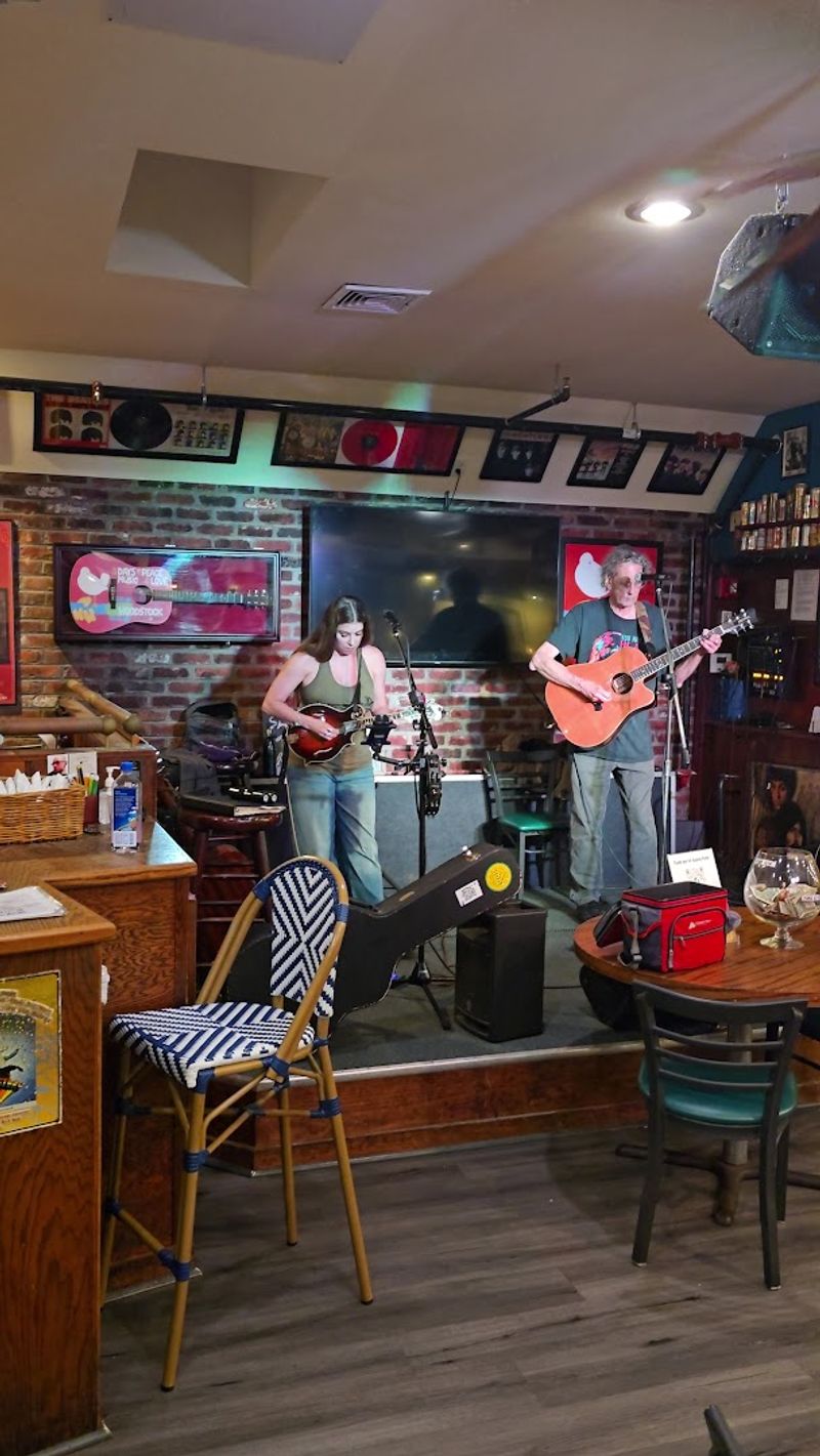 Live Music That Has Kept the Energy Electric for Decades Live Music That Has Kept the Energy Electric for Decades