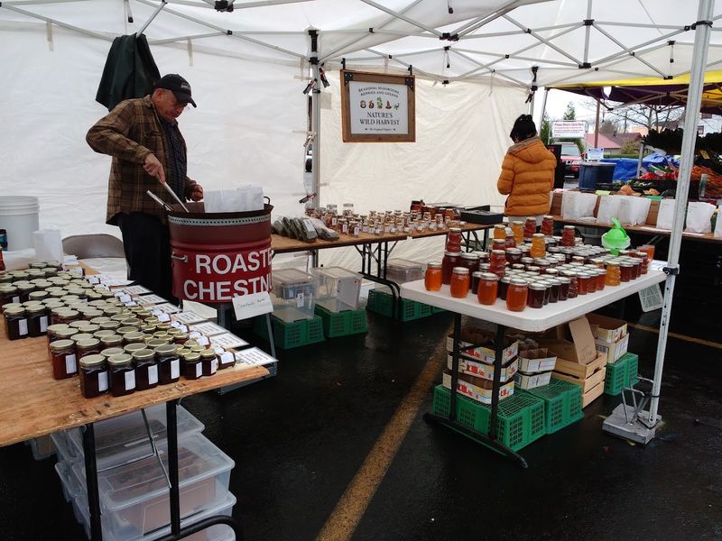 Local Honey and Bee Products Worth Stocking Up On Local Honey and Bee Products Worth Stocking Up On