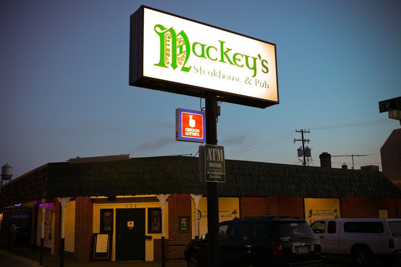 Mackey's Public House, Oregon Mackey's Public House, Oregon